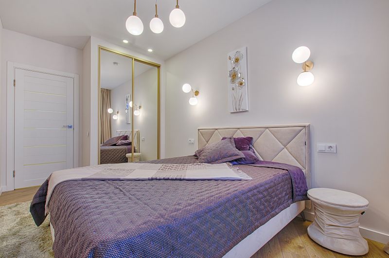 Harbor Room