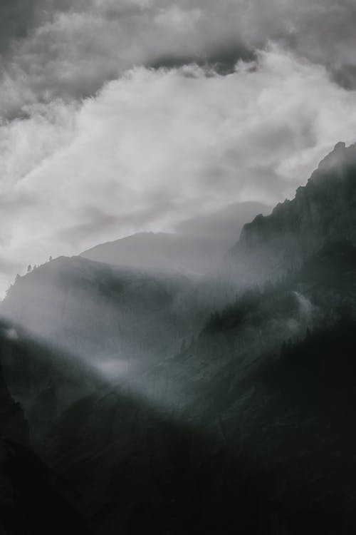 Free Mountains With Midst Stock Photo