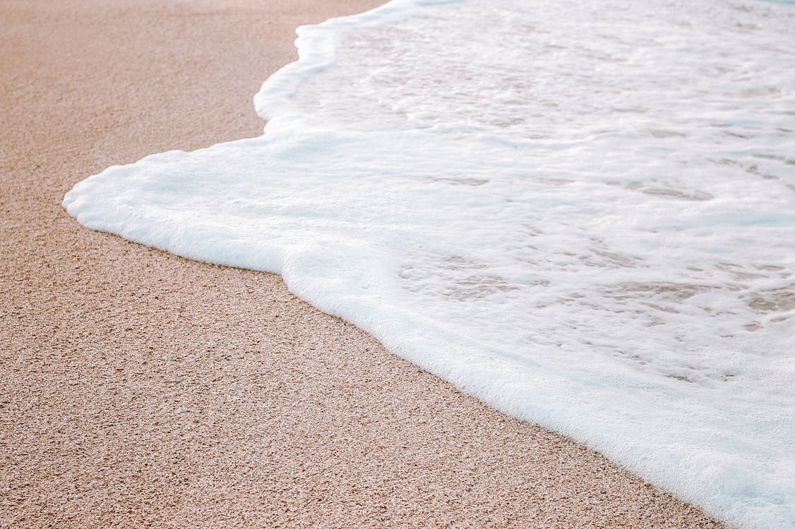 Sea Foam Washing Sand