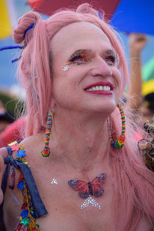 Foto profissional grátis de acontecimento, cabelo cor-de-rosa, cara