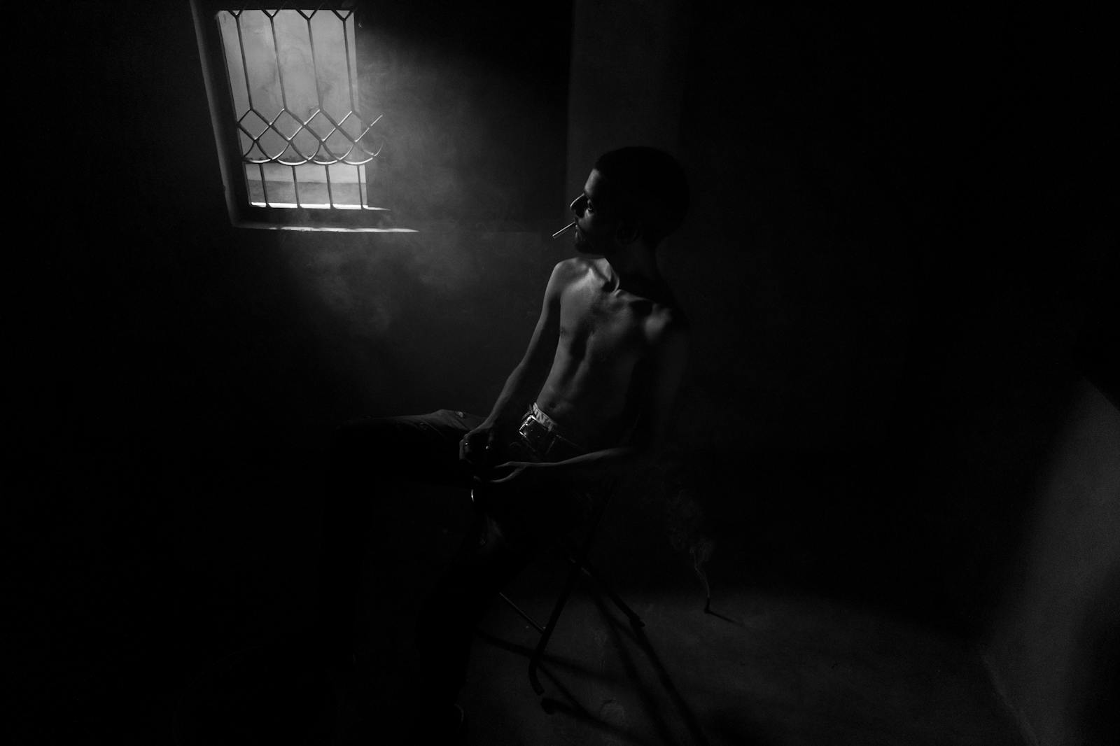 Man Sitting Alone Dark Photos, Download The BEST Free Man Sitting Alone ...