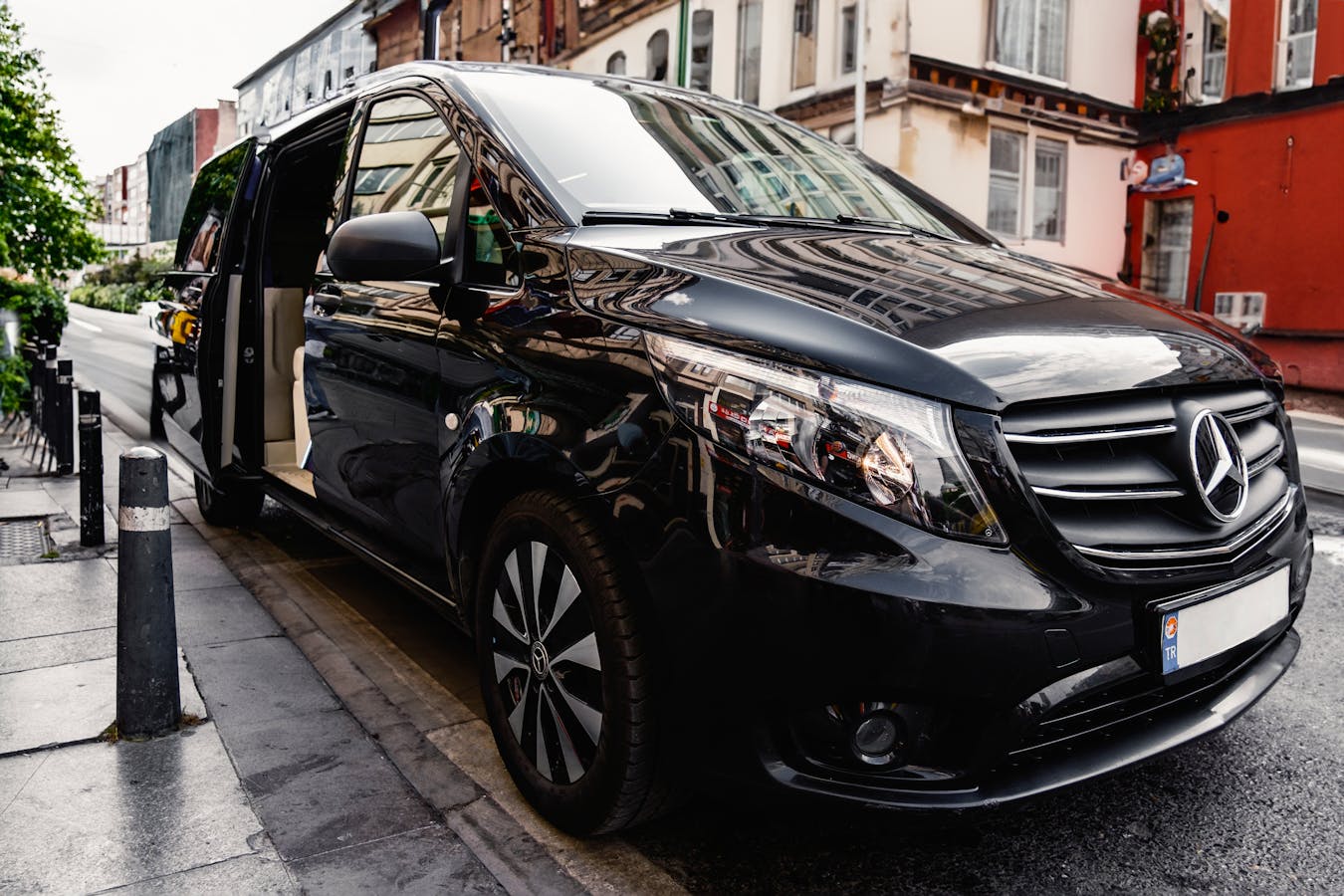 Luxury Mercedes Vehicles