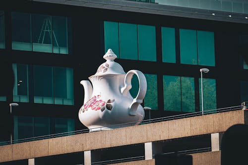 Foto profissional grátis de arquitetura. cidade, caneca, copo de chá