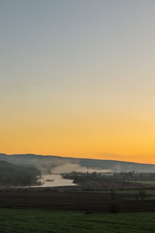 Foto profissional grátis de alvorecer, área, nascer do sol