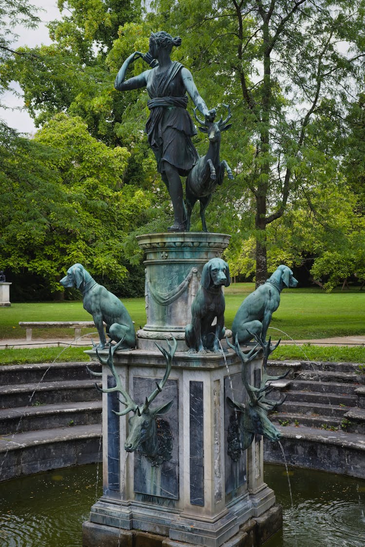 Fountain In Diana Garden In Fontainebleau