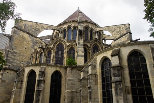 Free Explore the medieval gothic design of Saint Remi Basilica in Reims, France. Stock Photo