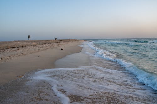 Бесплатное стоковое фото с берег, волны, море
