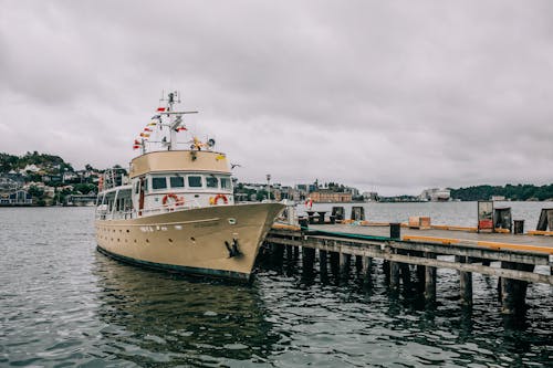 Photos gratuites de à quai, bateau, embarcation