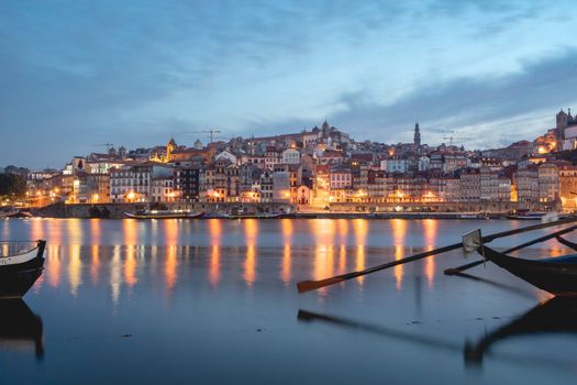 The center of porto, with the Dorou and the famous boats. Juni 14 2023.