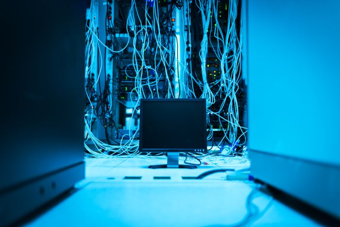 Data center network cabling
