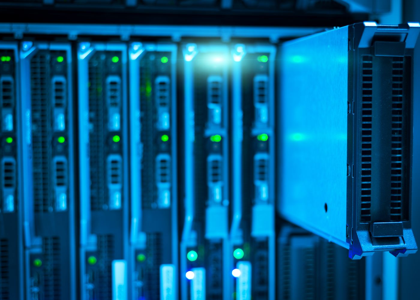 Server rack optimised for high-density NVMe storage