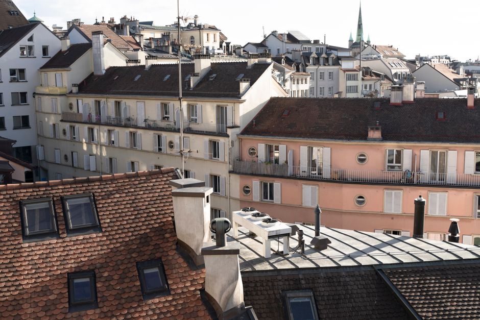 UBS sees Swiss rents rising despite record-low reference rate