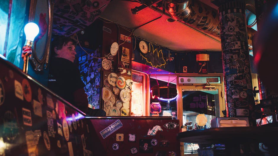 big chicks bar interior with art - Dive bars Uptown Chicago big chicks bar interior with art - Dive bars Uptown Chicago