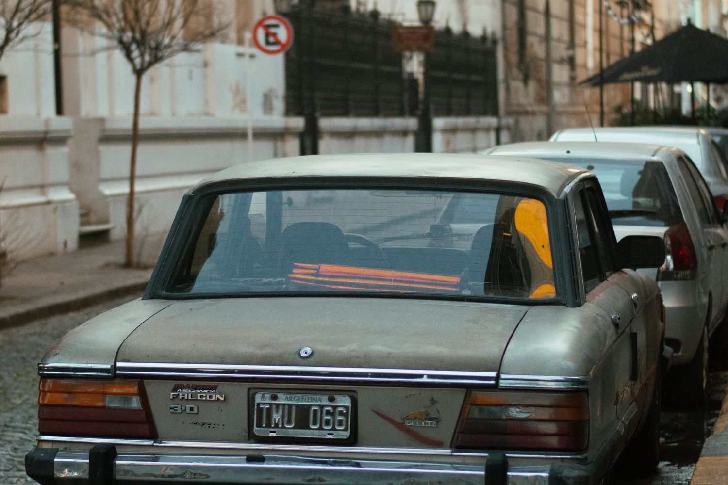 Perth Car Back View Car Back View Photos, Download The BEST Free Car Back View Stock Photos ...