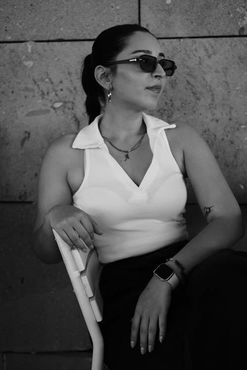 Woman Wearing Sunglasses in Black and White