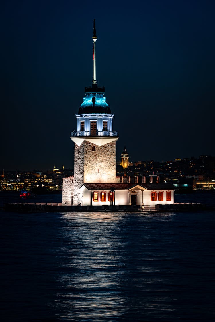 Illuminated Maidens Tower At Night 