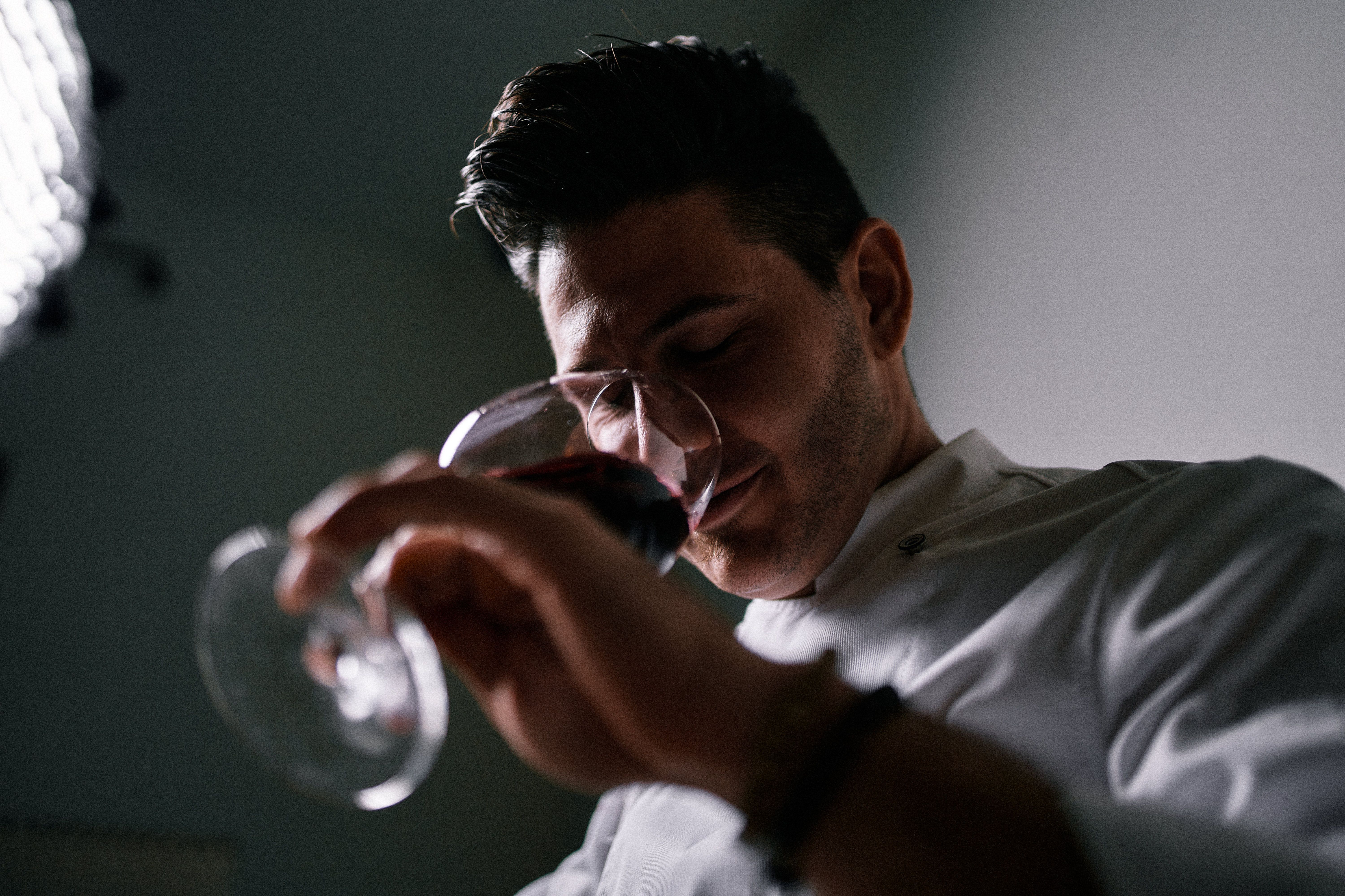 Uncork Your Inner Sommelier: The Ultimate 2026 Guide to Personalized Home Wine Tasting Experiences (And How to Get Started TODAY!)