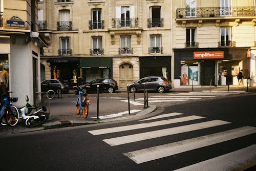 Crosswalks on Street