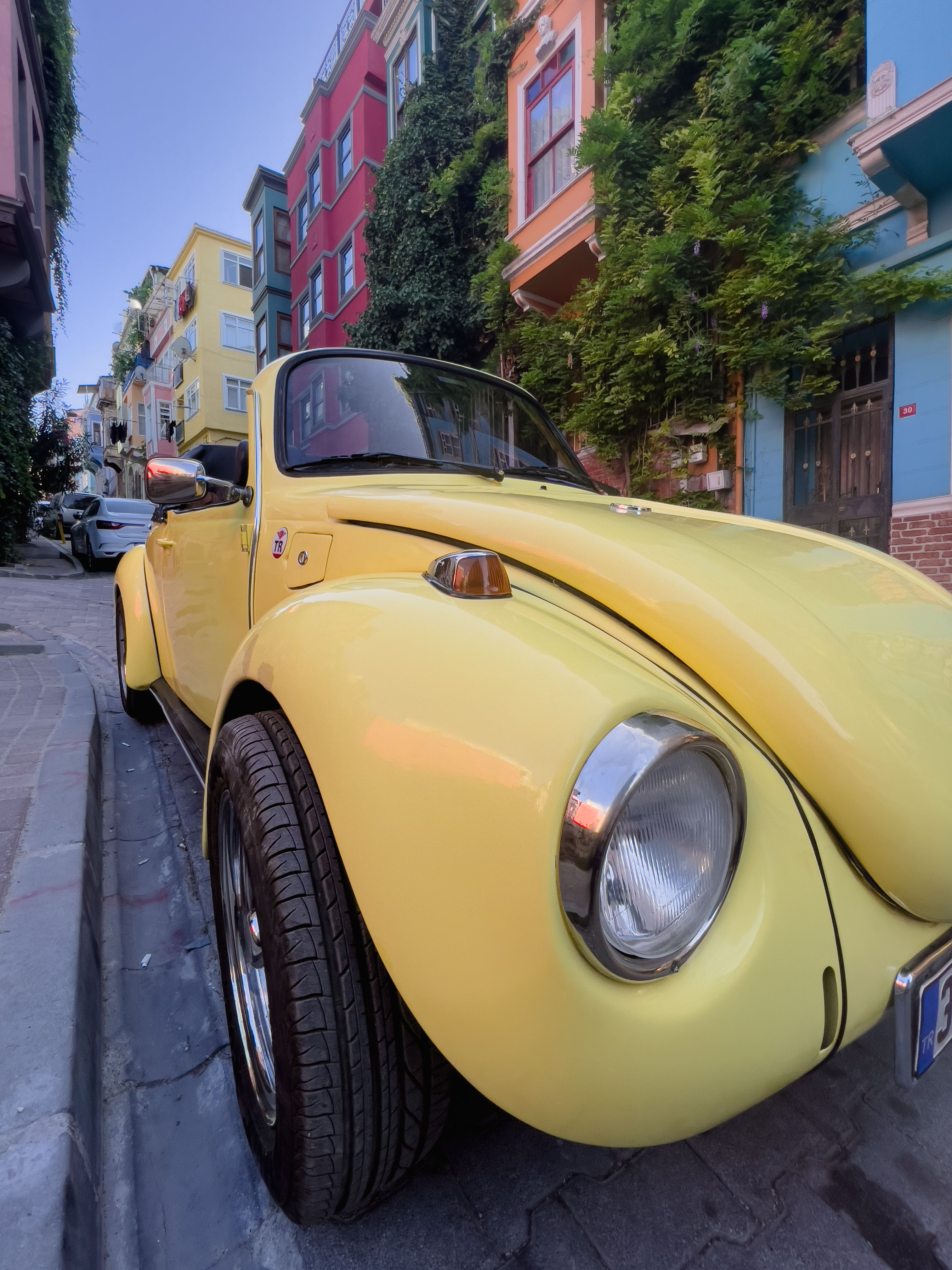 Vintage Yellow Car · Free Stock Photo