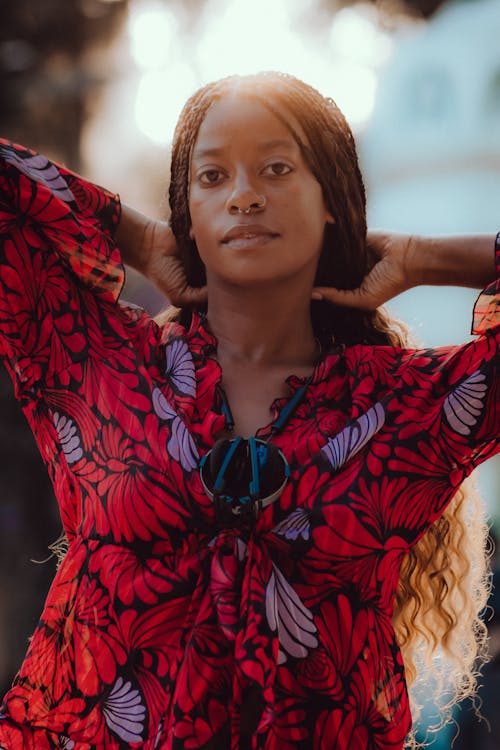 Foto d'estoc gratuïta de cabells llargs, dona, dona de raça negra