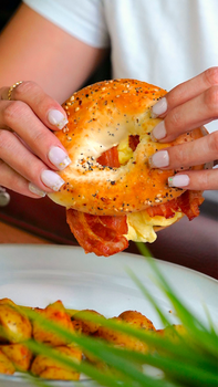 With Bacon Egg Sandwich On Bagel — kidney-friendly food