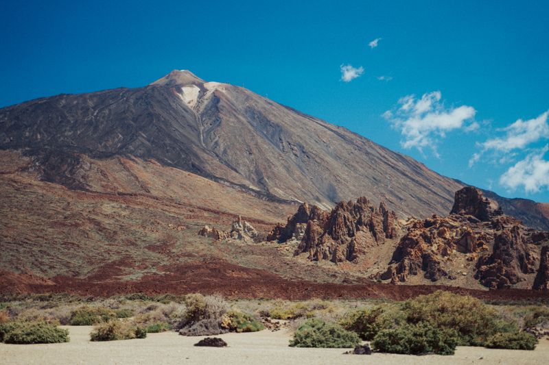 Vista panorámica del Teide en Tenerife - Cobertura boletín eléctrico toda la isla