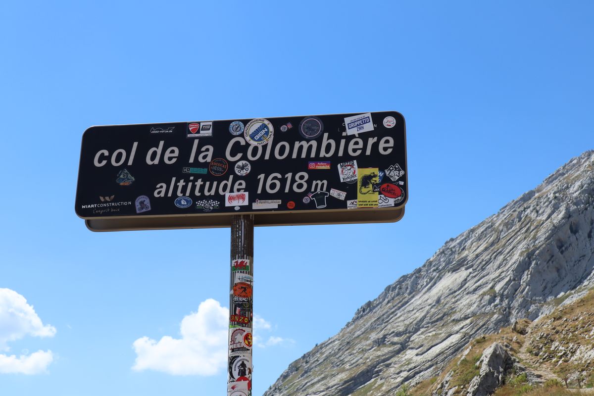 Indicatorul Col de la Colombiere, altitudine 1618 metri