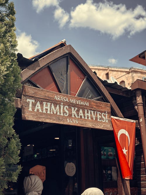 Tahmis Kahves on Arasa Meydani in Bazaar in Gaziantep