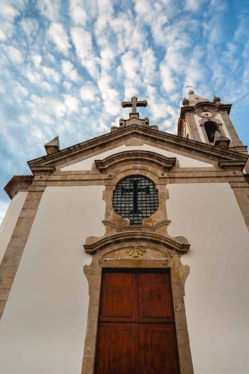 Free Explore the architectural elegance of a Baroque church facade in Vila Nova de Gaia, Porto. Stock Photo