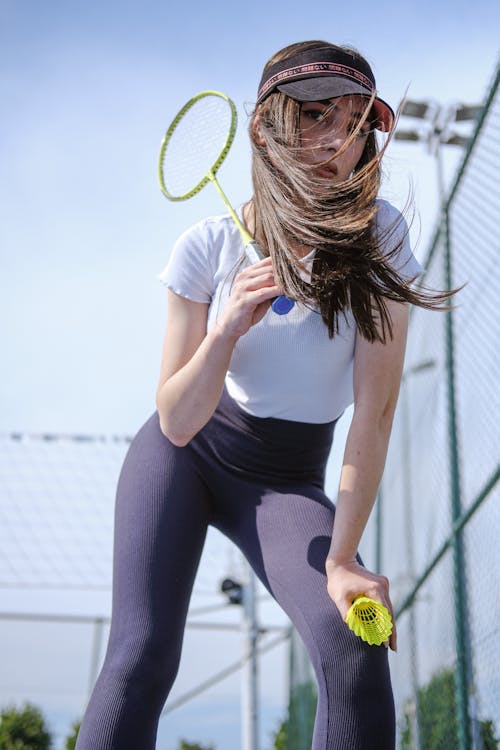 Immagine gratuita di abbigliamento sportivo, berretto, capelli castani