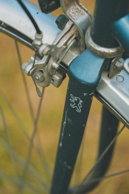 Foto d'estoc gratuïta de enfocament selectiu, forquilla de bicicleta, frens