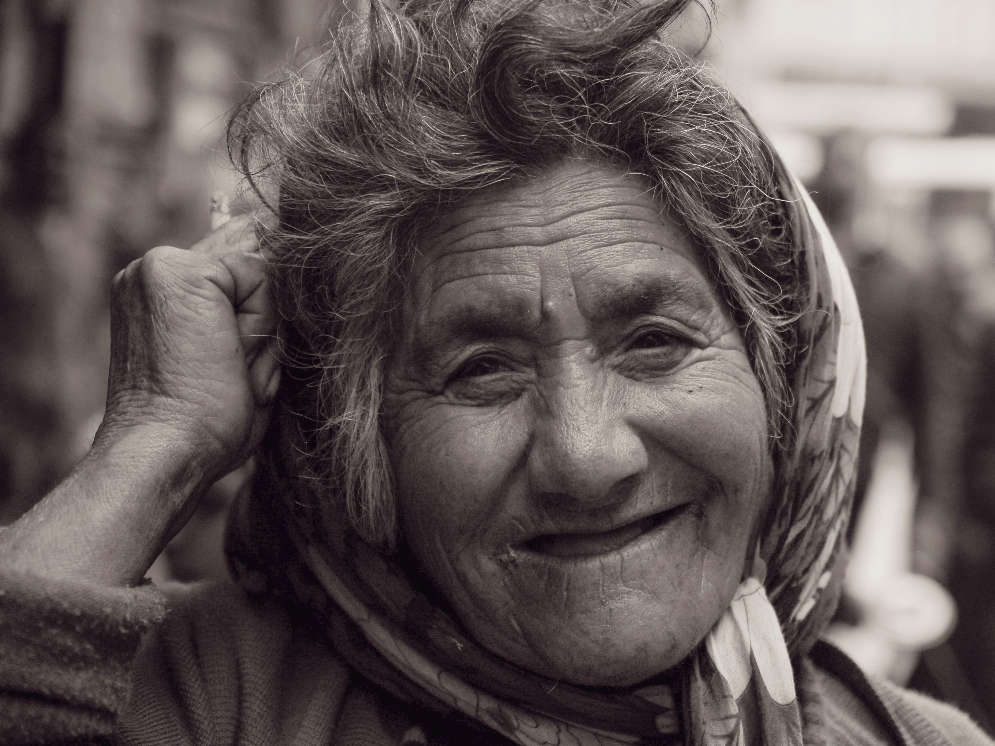 Dear Penny: Should I Take Out Life Insurance on My 47-Year-Old Mom? — Photo by Mehmet Turgut  Kirkgoz on Pexels