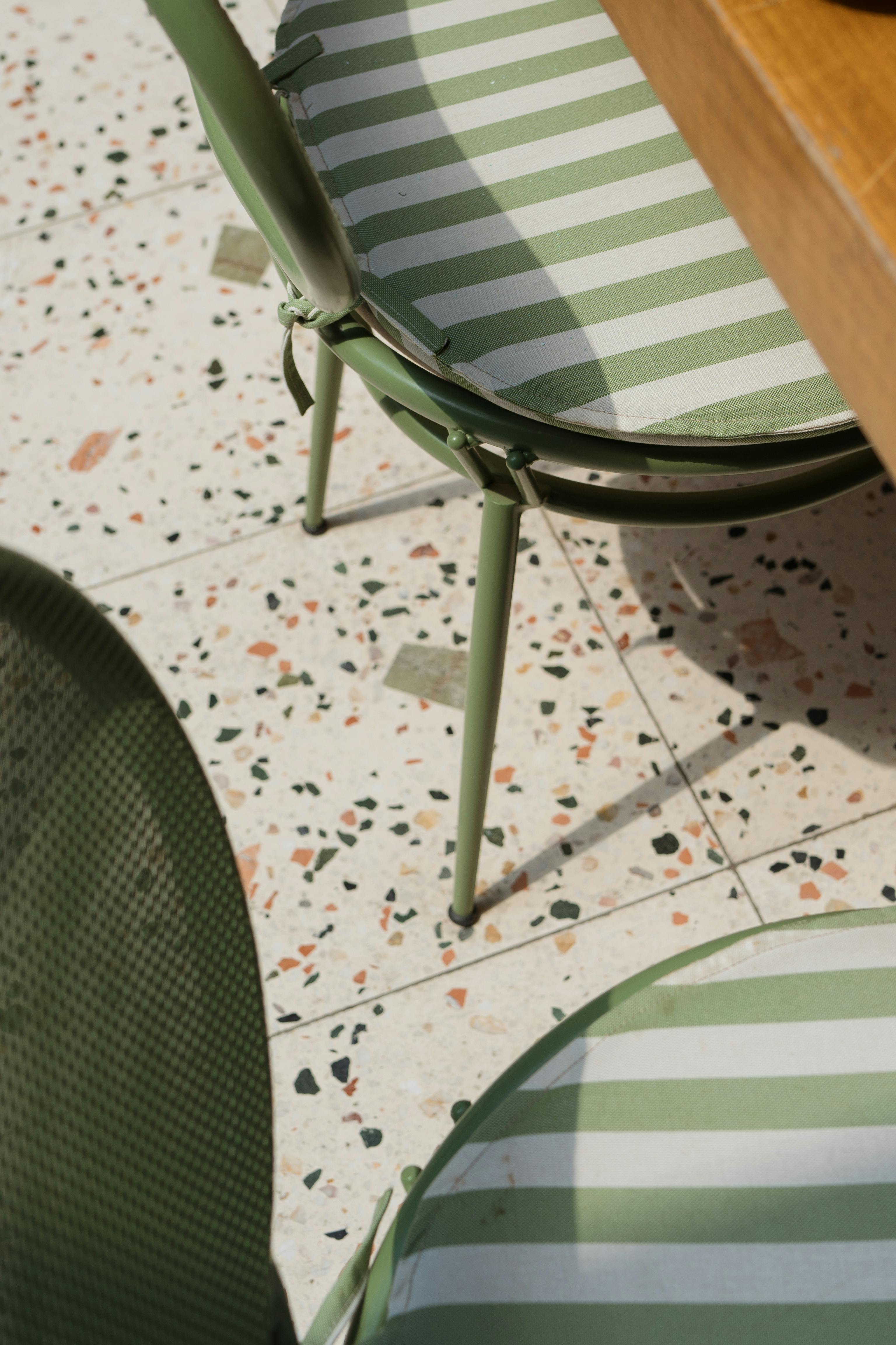 Chairs on Floor · Free Stock Photo