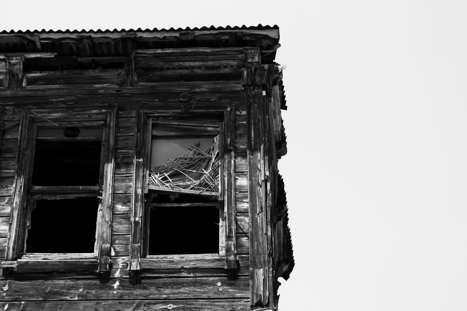 Home Insurance for Properties Prone to Dry Rot Outbreaks UK 2026