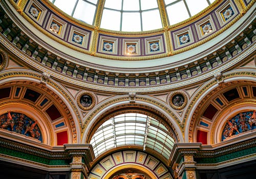 Patterns Decorating National Gallery in London