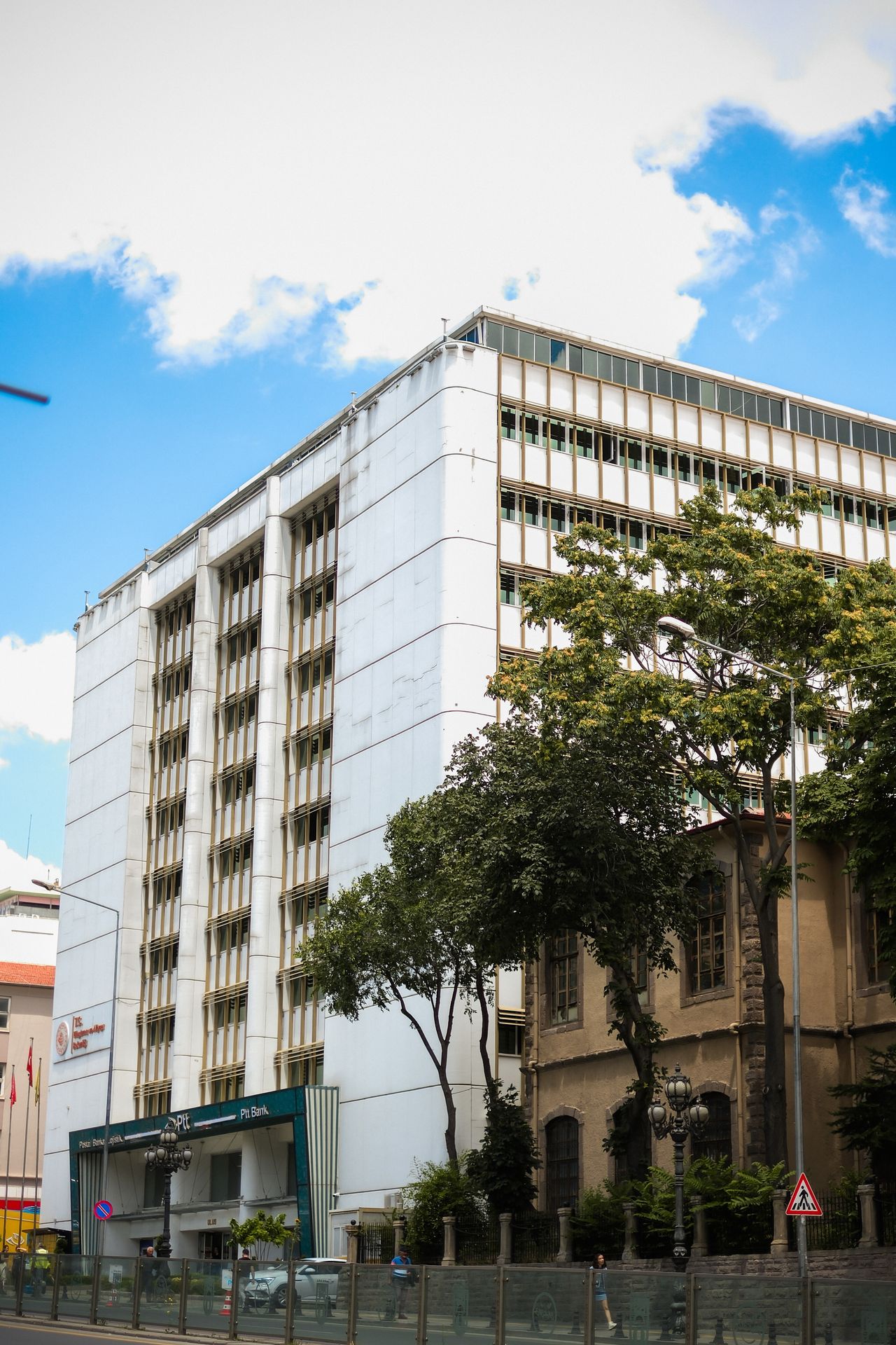 表参道のリテール建築