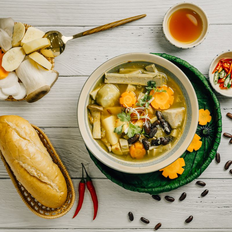 Lebanese White Bean and Mint Soup