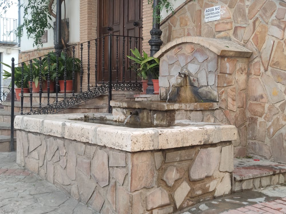pilar de la Ermita de Santa Lucía en Martos