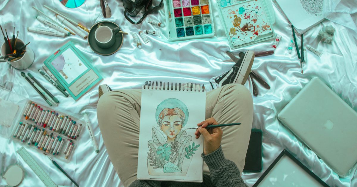 How to Choose the Right Medium for Your Art