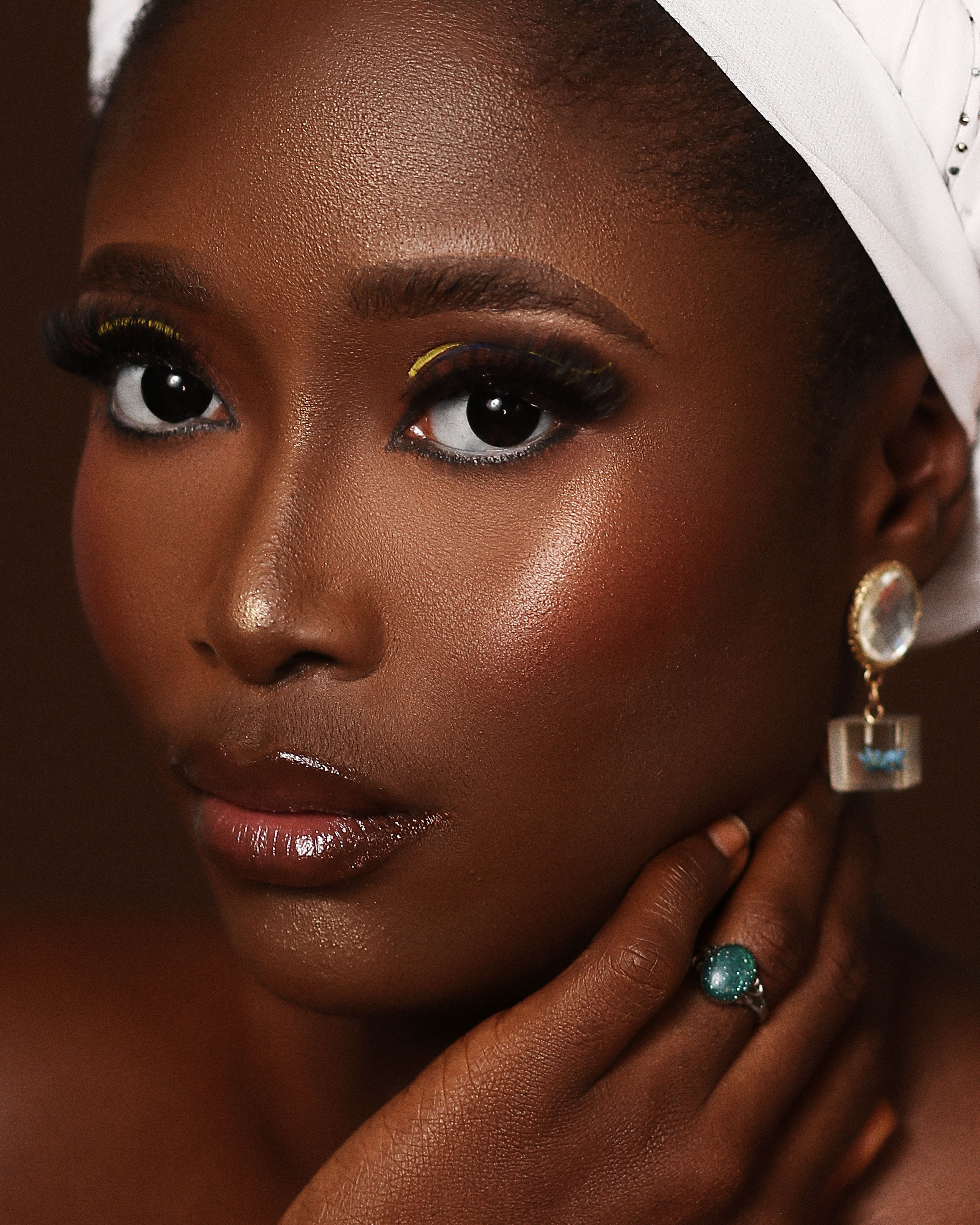 Model Wearing Makeup and Jewelry · Free Stock Photo