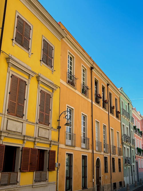 Foto profissional grátis de aparência, cidade, cidades