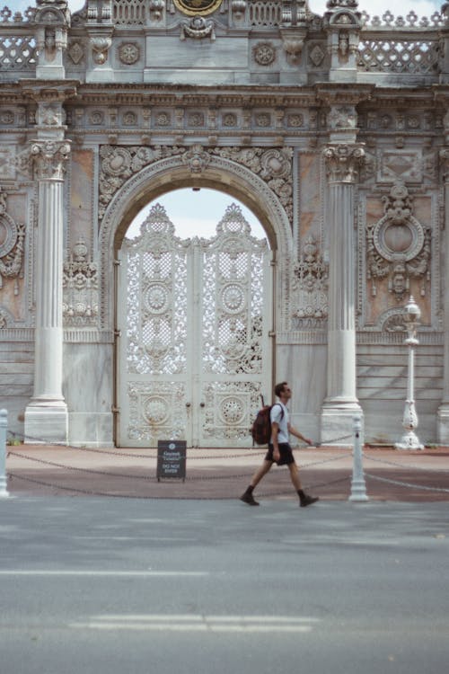 Kostenloses Stock Foto zu dolmabahçe palast, gehen, istanbul