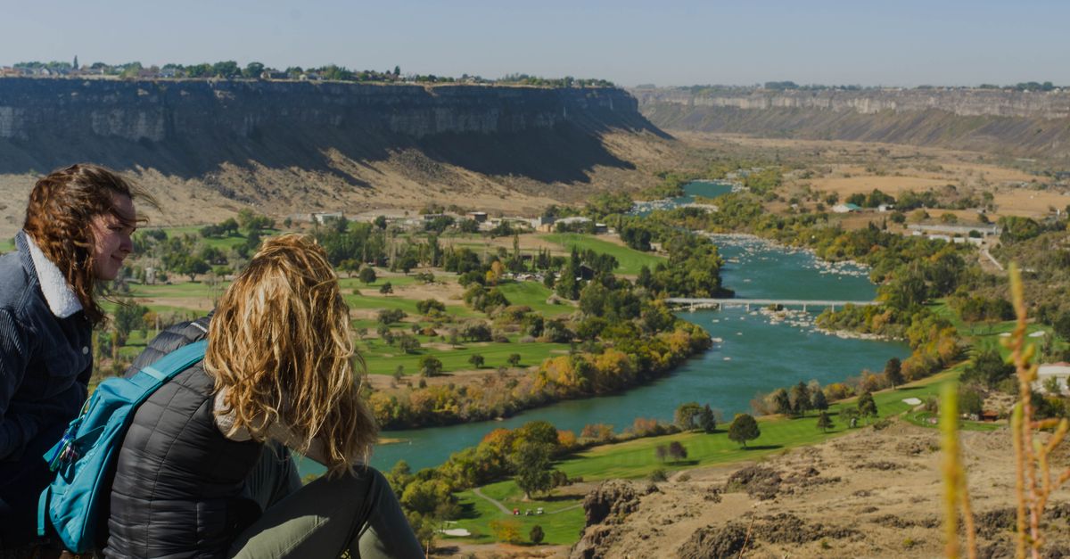 Idaho Used Fluorescent Dye in 2010 to Trace Hidden Aquifer Paths