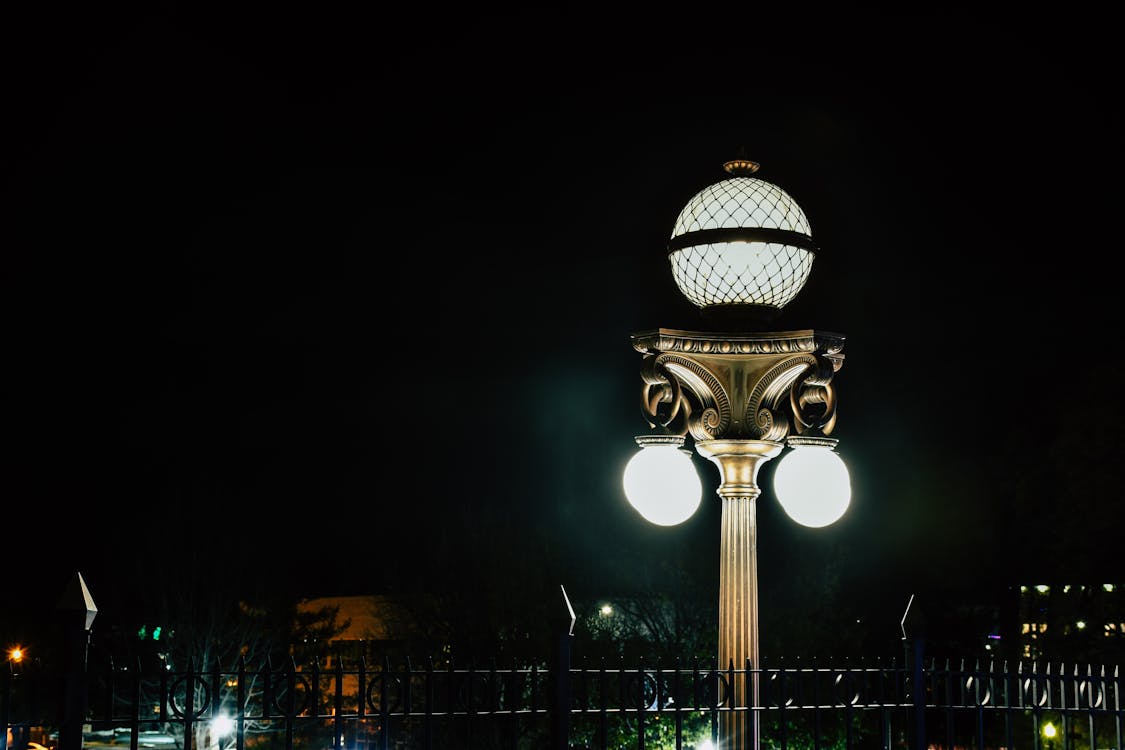 Free Lighted Post Lamp Stock Photo