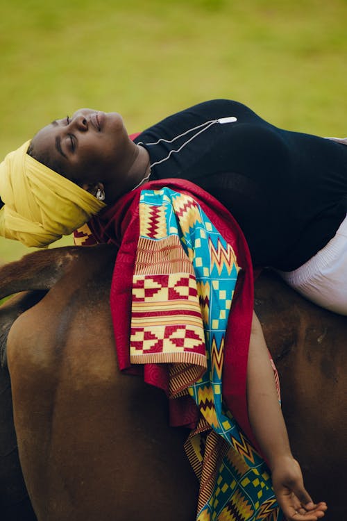 누워 있는, 문화, 민족 전통의의 무료 스톡 사진