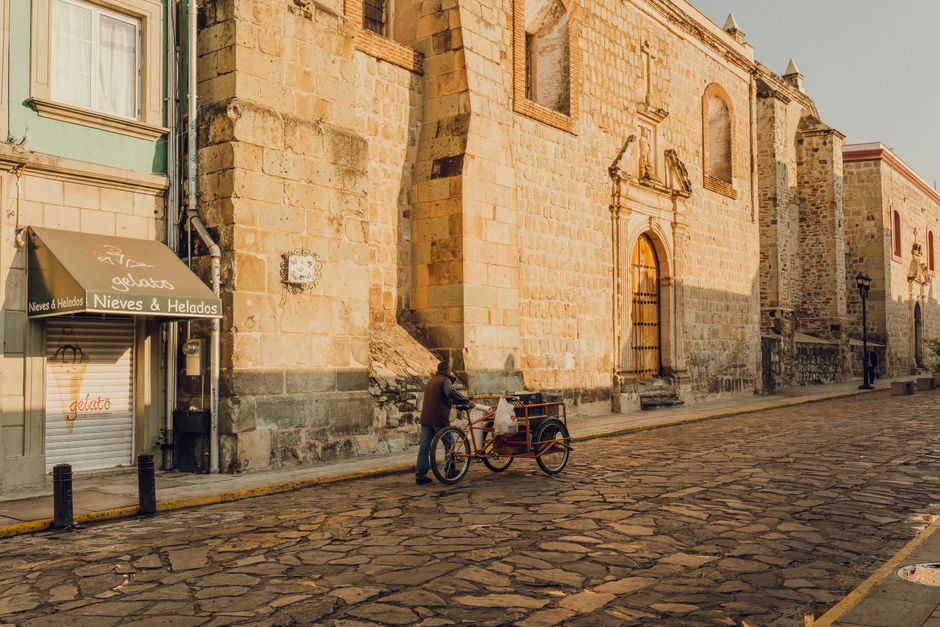 Trouver un travail à Oaxaca : options et stratégies pour expatriés 2026