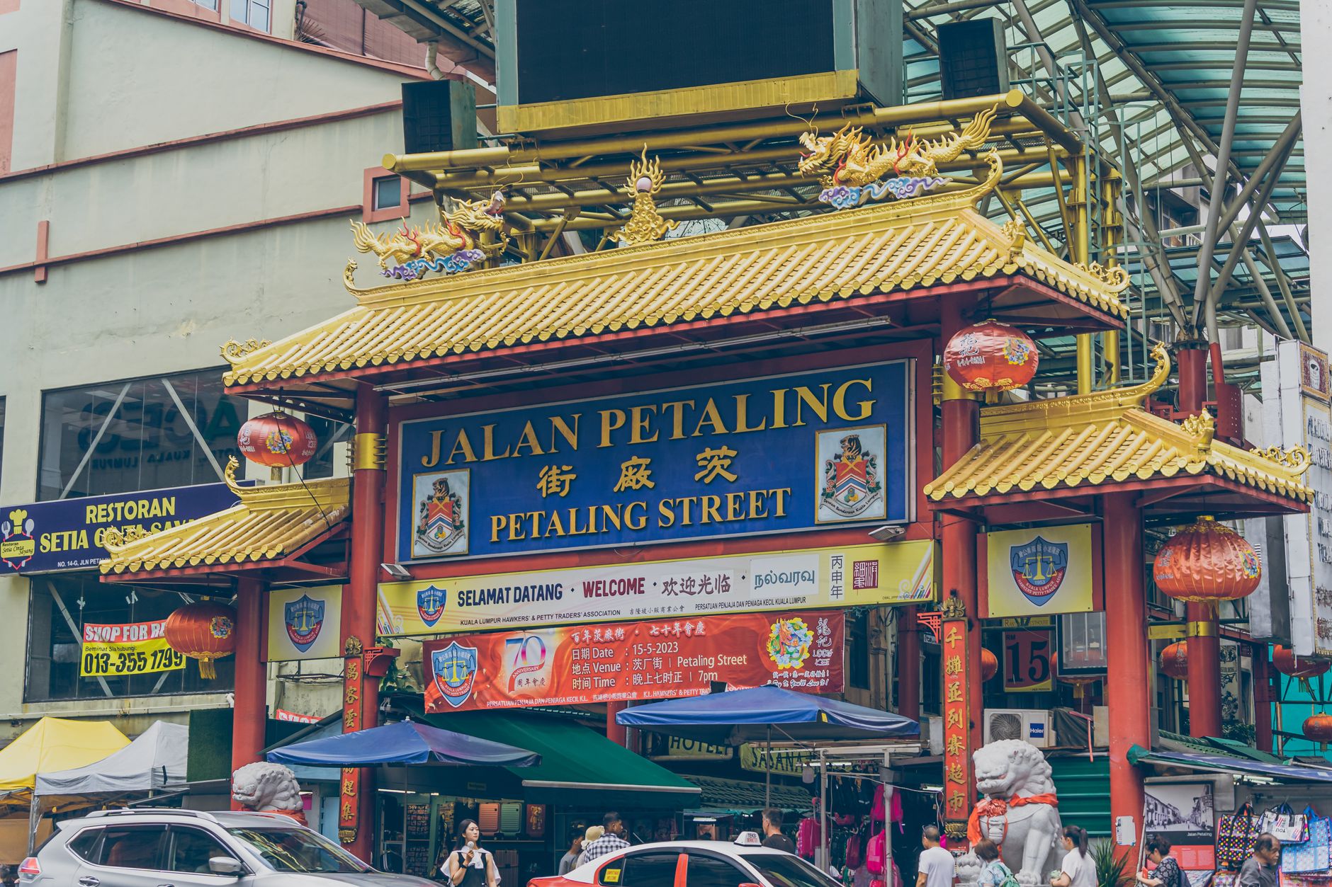 Jelajahi Jalan Alor di Kuala Lumpur: Panduan Kuliner Malam & Wisata Kota untuk Traveler Indonesia