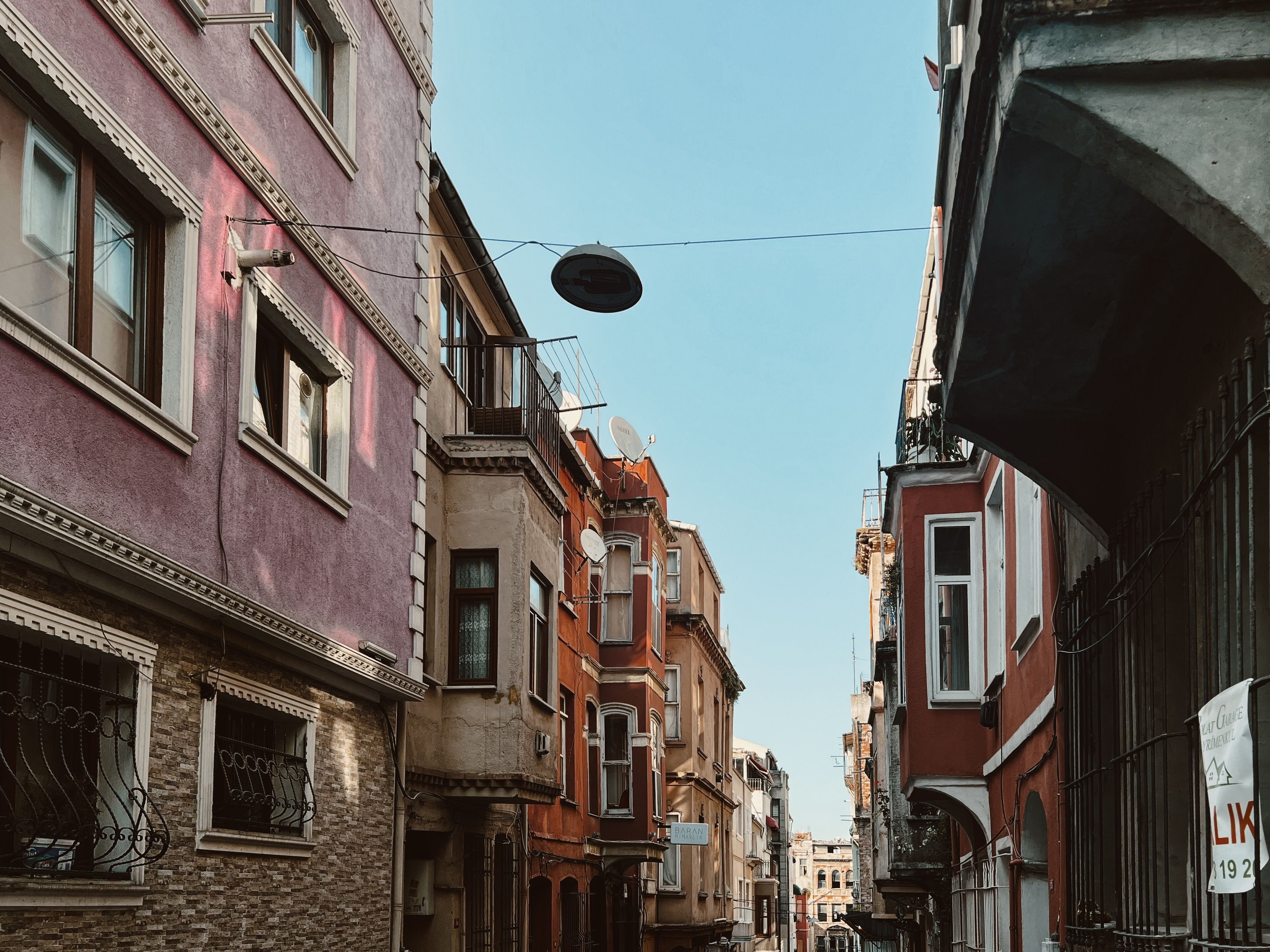 Urban Facade in Istanbul · Free Stock Photo