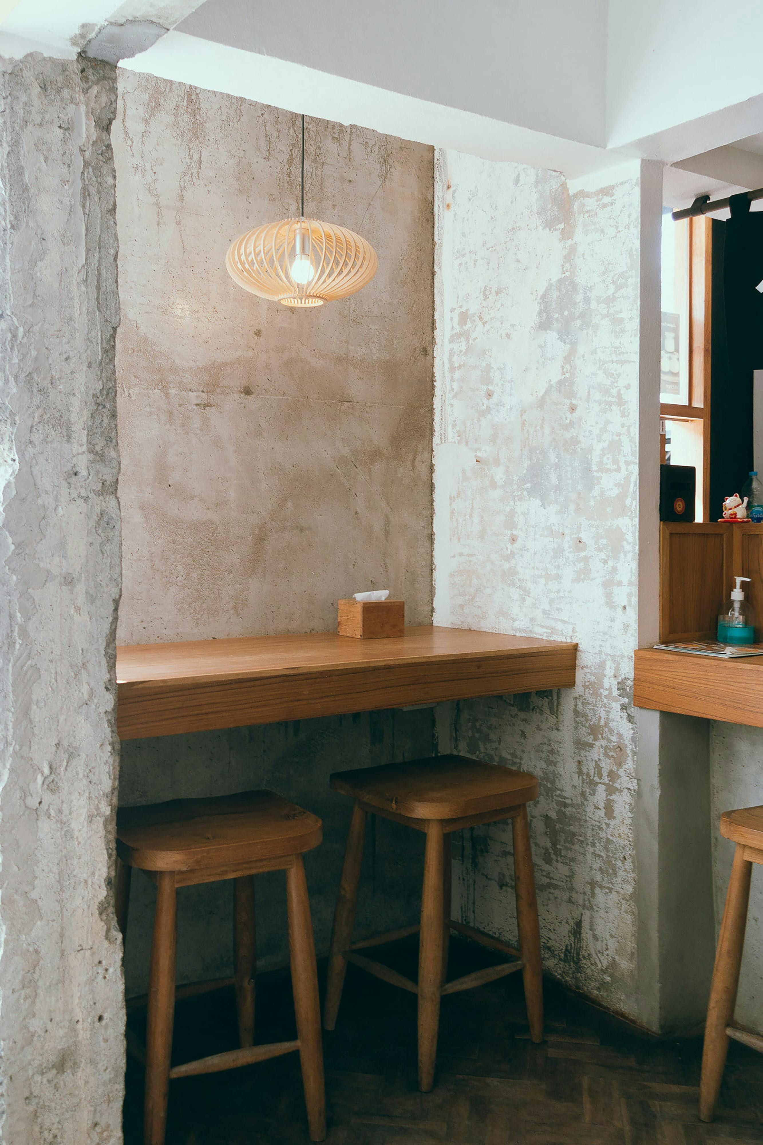 Kostenlos Kostenloses Stock Foto zu ambiente, bar, betonmauer Stock-Foto