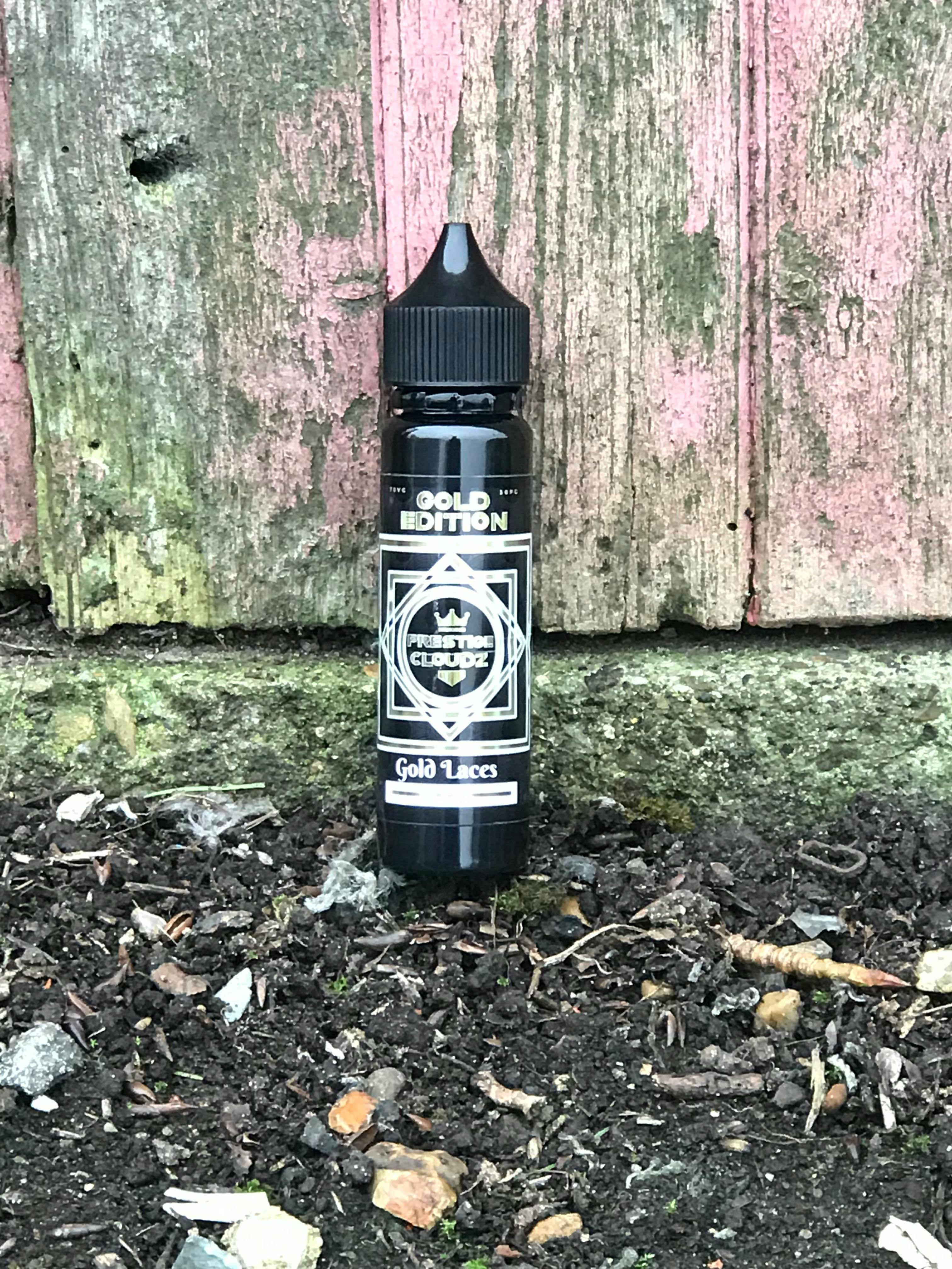 Image of a beautifully decorated cupcake display